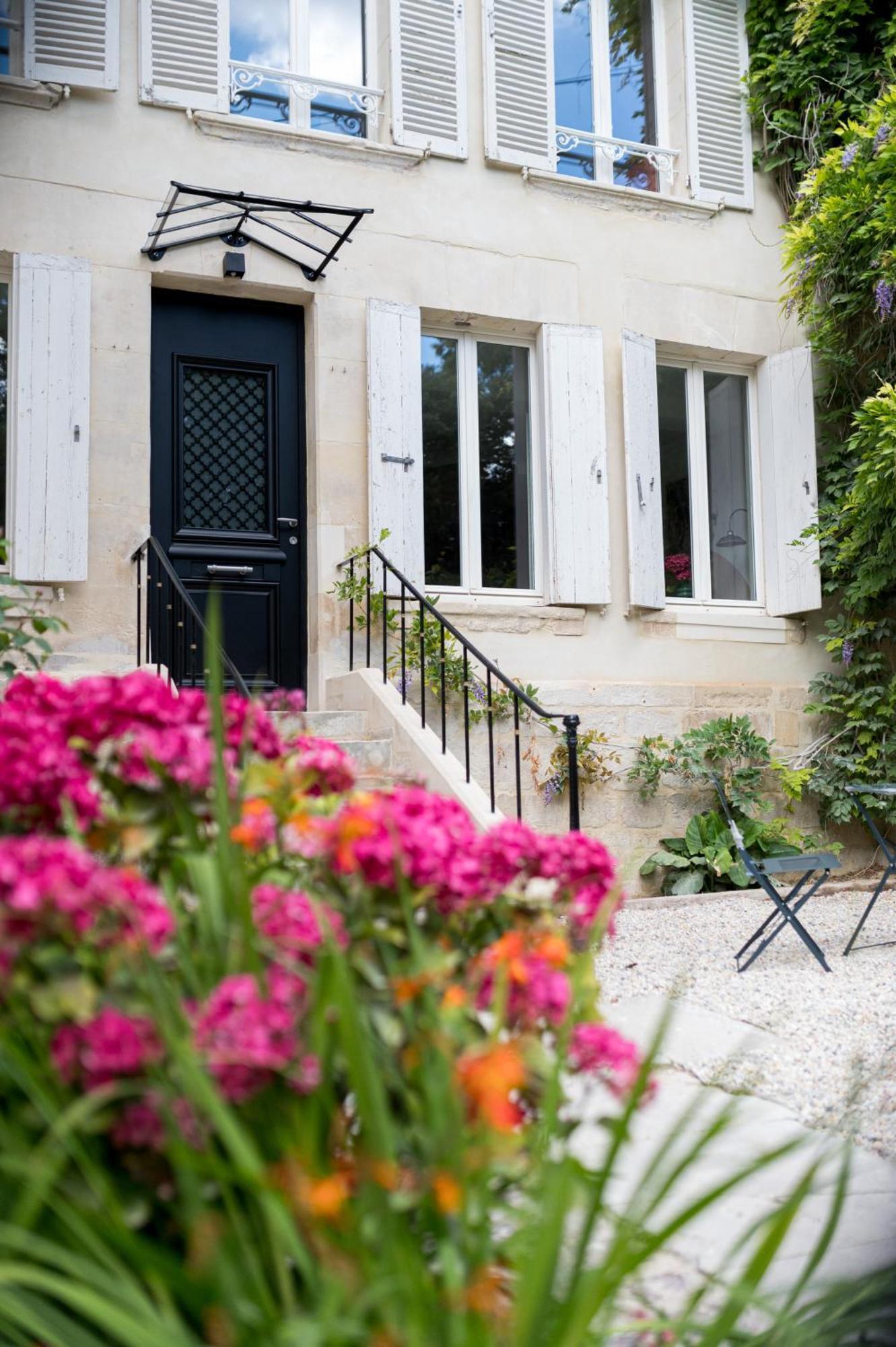 Villa Robs - Appartements Tout Confort, Tv Connectee, Haut Debit, Localisation Ideale - Courts Sejours & Affaires Caen Zewnętrze zdjęcie